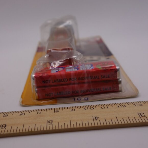 Limited Edition Pez NHL Boston Bruins with Cherry Candy Lot# 148962 - Picture 6 of 15